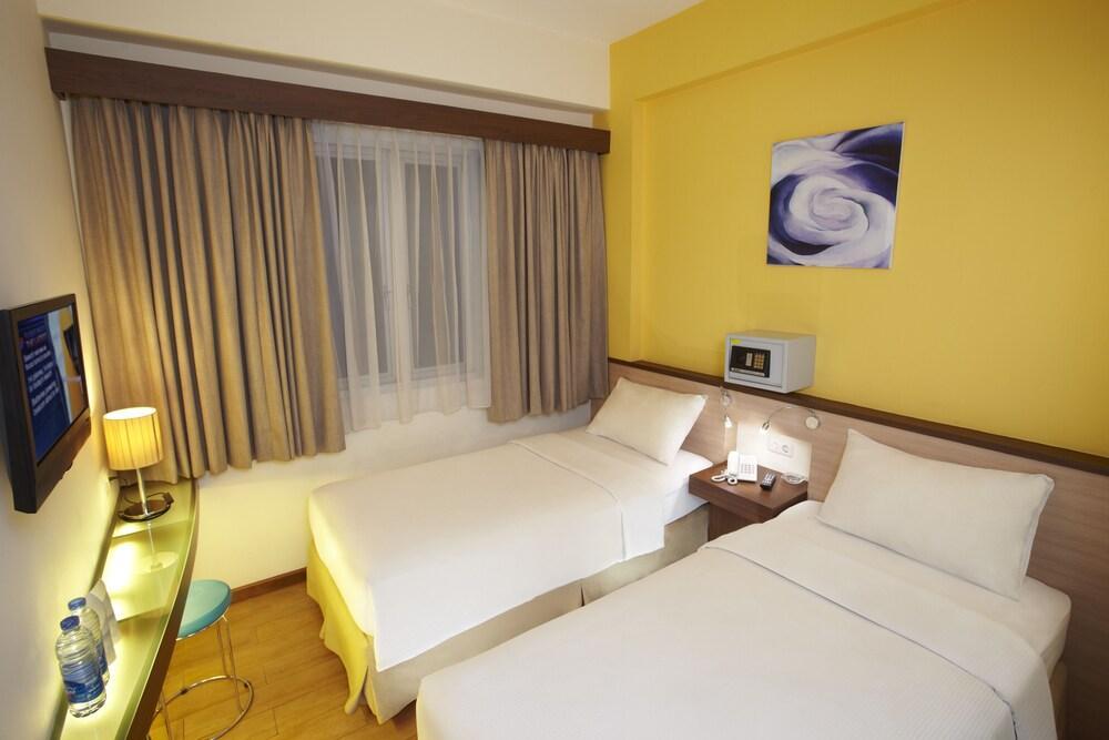 Nite & Day Jakarta - Mangga Besar Exterior foto