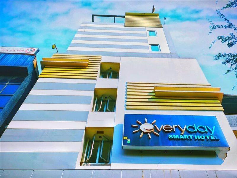 Nite & Day Jakarta - Mangga Besar Exterior foto